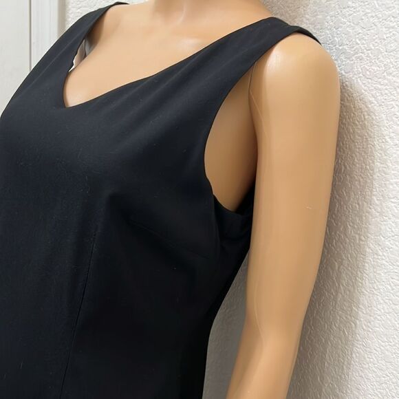 Sphirea Woman’s Dress Sz 8 Black Short Sleeve VNeck Silky Midi Zipper Back - Picture 4 of 10